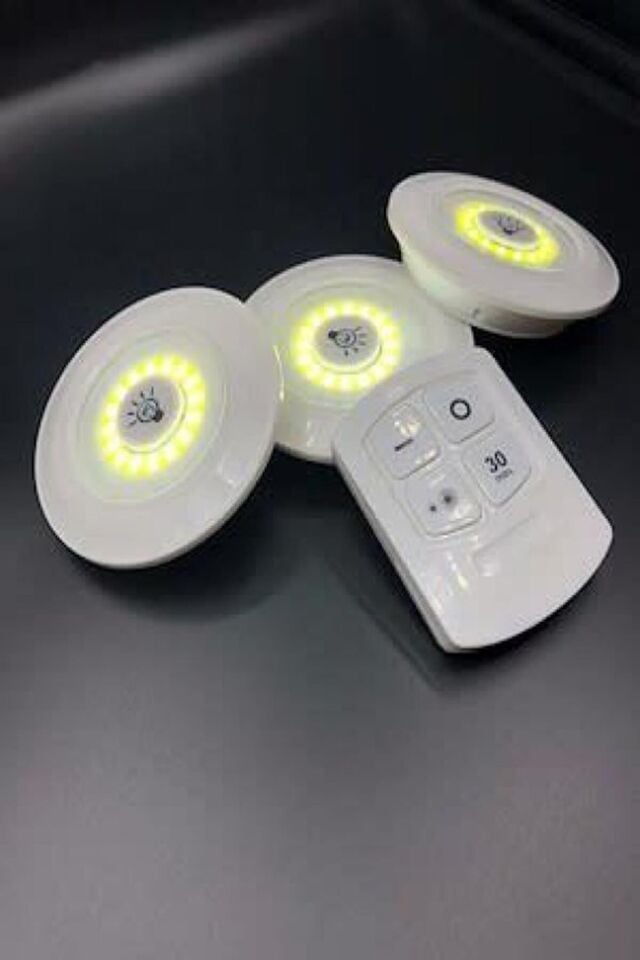 ieg 3lü Uzaktan Kumandalı Yapışkanlı Kablosuz Led Spot Lambalar LWLHM-RSIEG4356