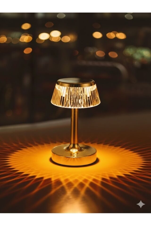 Dokunmatik Şarjlı LED Masa Lambası Dekoratif Ambiyans Işığı Gold Metal Gövde