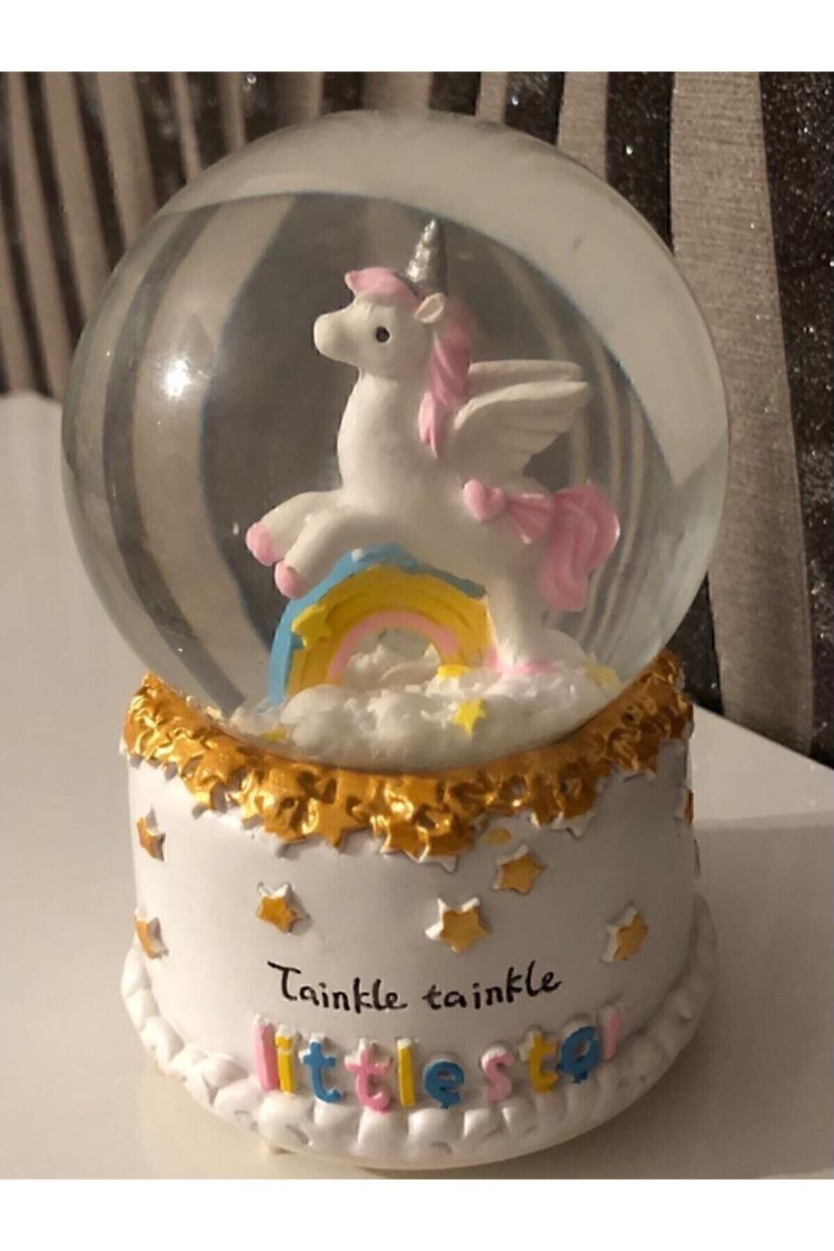 Unicorn Temalı Kar Küresi Rengarenk Işıklı Ve Müzikli Kar Küresi Beyaz - Tek Ebat