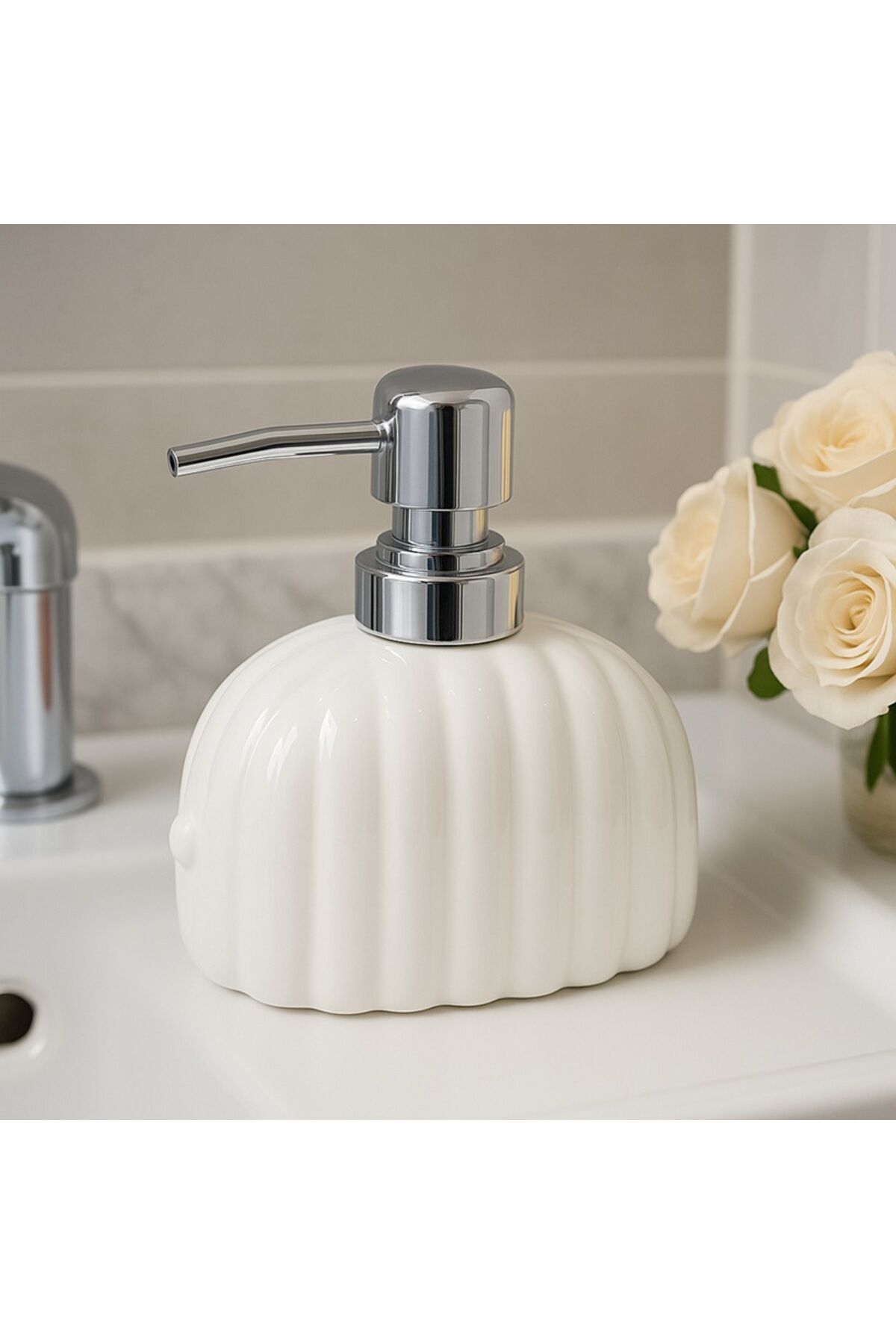 Şık Seramik Kabartma Desenli Sıvı Sabunluk Premium Metal Başlık | Banyo & Mutfak İçin Modern Tasarım Krem - Tek Ebat