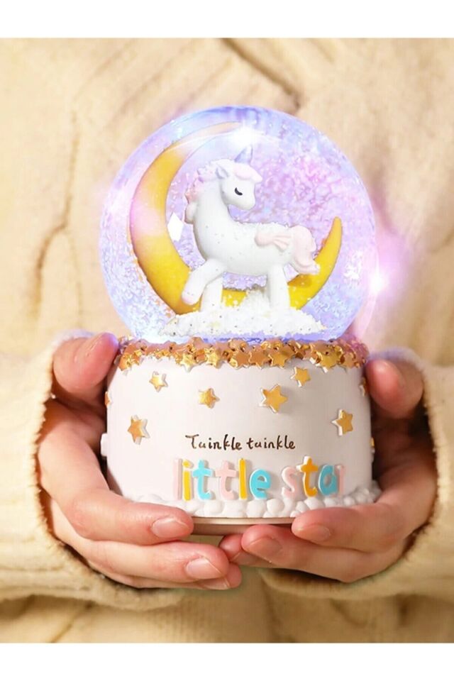 Ay Ve Unicorn Temalı Orta Boy Kar Pilli Müzikli Işıklı Kar Küresi