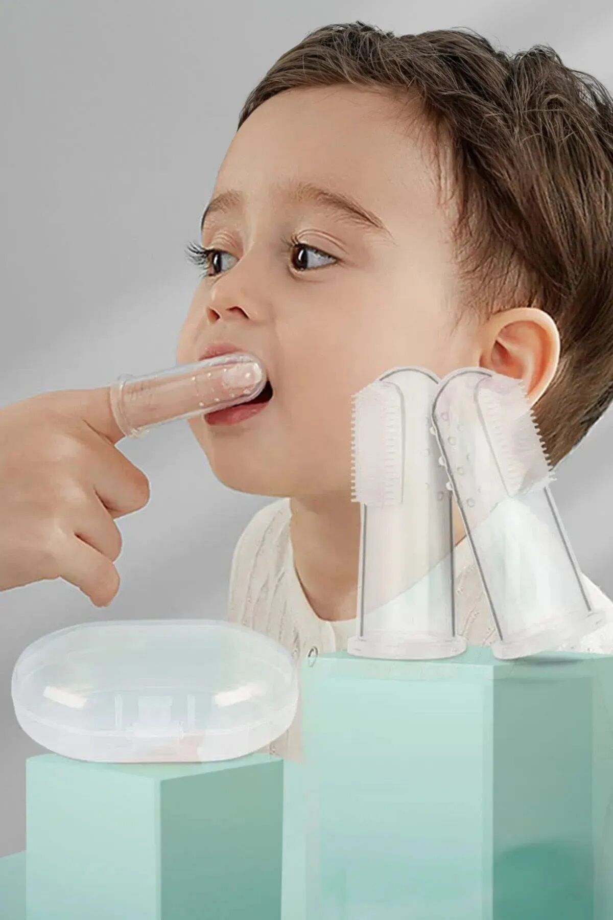 Slikon Parmak Bebek Diş Kaşıyıcı ve Şeffaf Renk Yumuşak Fırça Kutulu Erkek ve Kız Çocuk Ürünleri