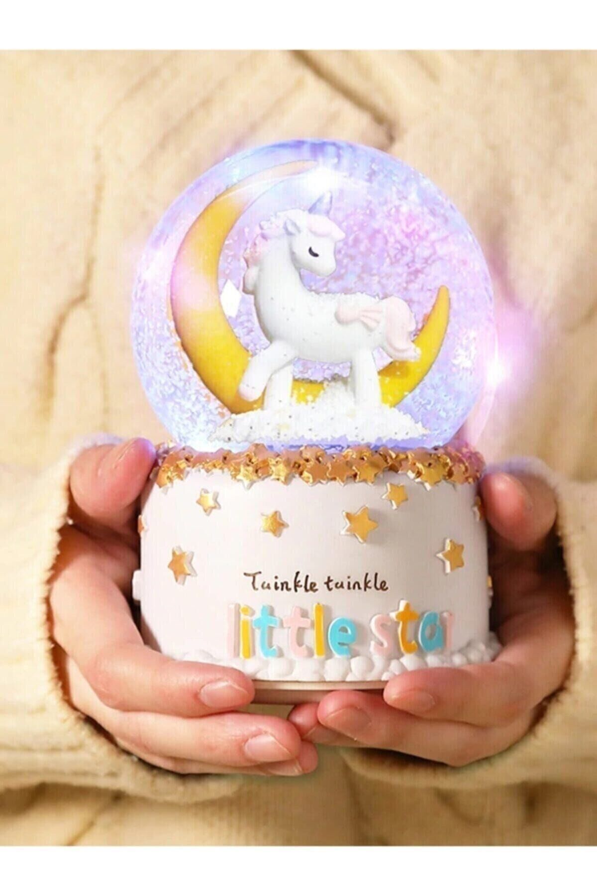 Unicorn Ay Içinde Temalı Kar Küresi Müzik Işıklı Kar Küresi Kutusu Işıklı 15 Cm Orta Boy Tek Ebat