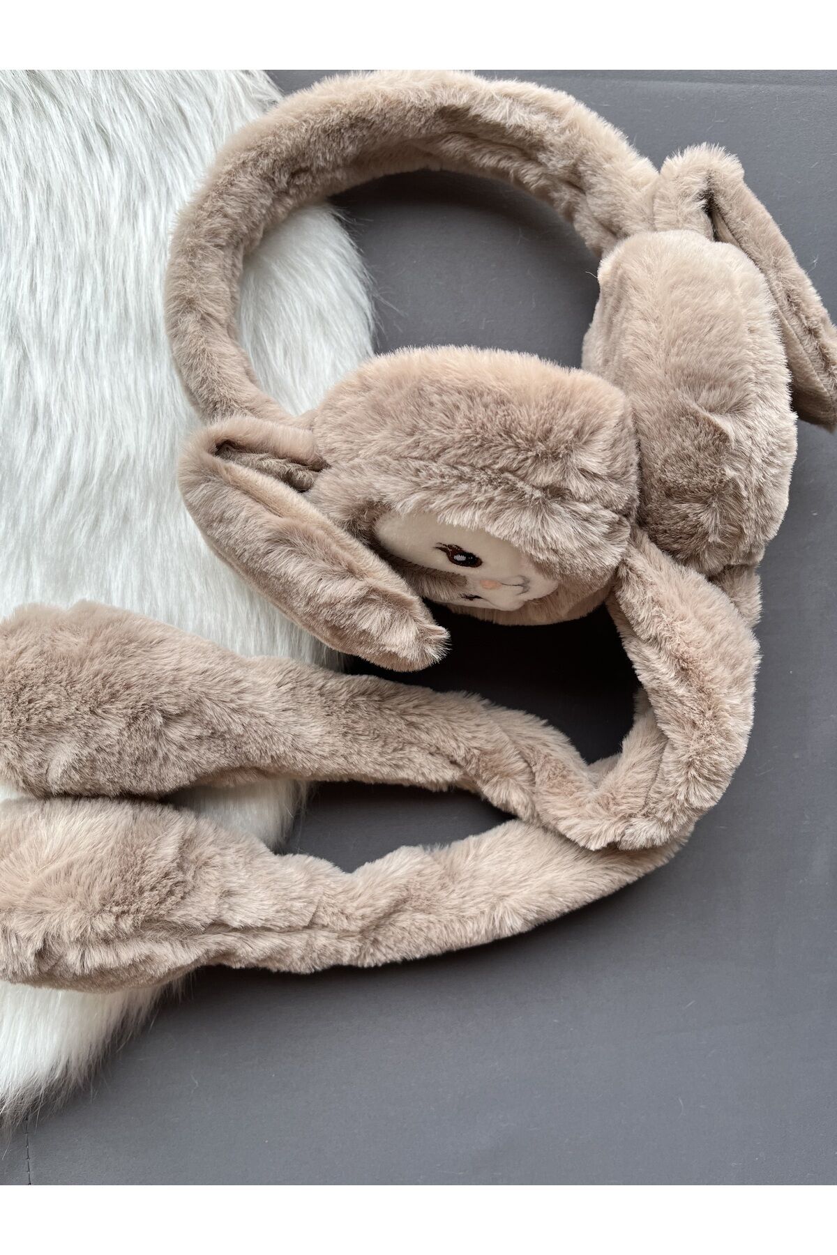 Hareketli Peluş Kulaklık Oynar Kulaklı Sesli Tavşanlı Peluş Kulaklık Kahverengi - Tek Ebat